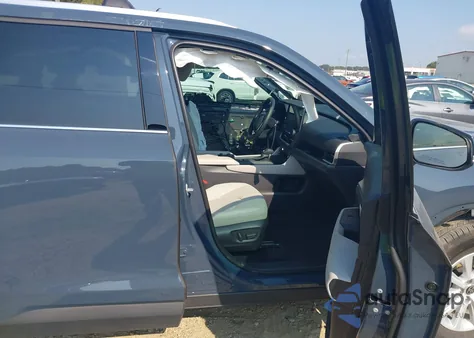 2025 Toyota Grand Highlander Xle from USA, damaged, VIN 5TDAAAA50SS020170